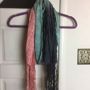 Tie-Dye Scarf with Gold Threads